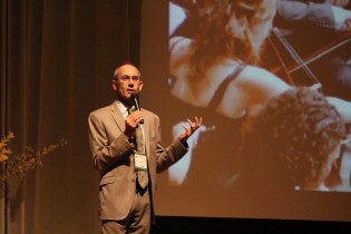 Carles Escera during his talk