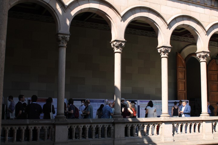 Participants of the workshop enjoying the poster session and the good weather at the Pati de les Ciències of the Historic Building of the University of Barcelona.