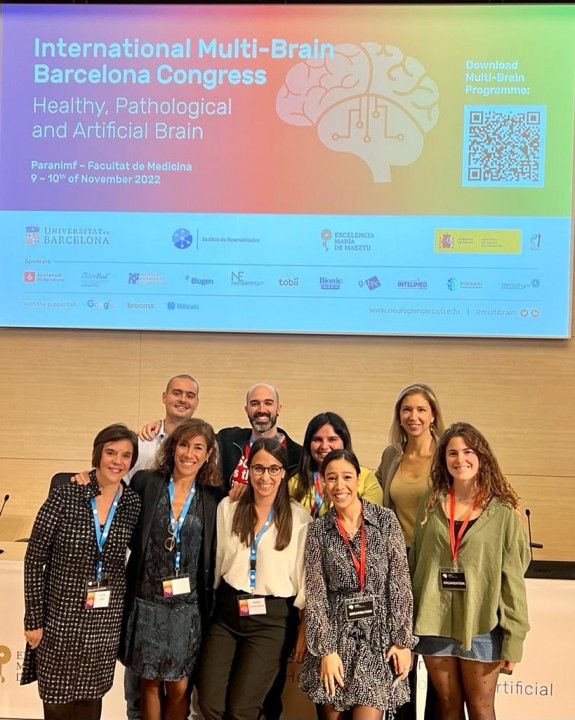 The Brainlab-Babylab team members with their mates at the Sant Joan de Déu Barcelona Children's Hospital, Dr. Maria Dolores Gómez-Roig and Dr. Miriam Pérez-Cruz.