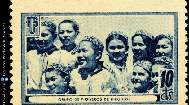 "Grupo de pioneros de Kirghizie". Segells de l’Associació d’Amics de la Unió Soviètica. CRAI Biblioteca del Pavelló de la República