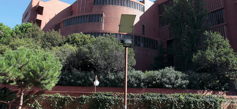 façana de la facultat