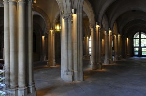 Pilares con parejas de columnas