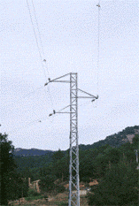 Three crossarm braces pylon (Photo: Albert Tint�)