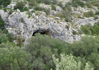 Grotta Pazienza rock shelter