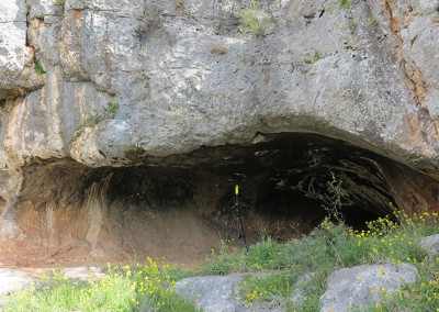 Rock shelter in Valle del Sorbo