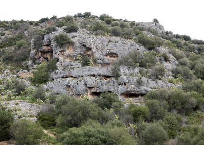 Rock shelters in Valle del Sorbo