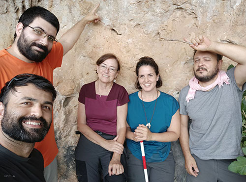 Some of the Artsoundscapes team members in the Cova de l’Escoda on the last day of the archaeological campaign. From left to right: Neemias Santos da Rosa; Adriano Farina; Margarita Díaz-Andreu; Laura Fernández Macías; Tommaso Mattioli.