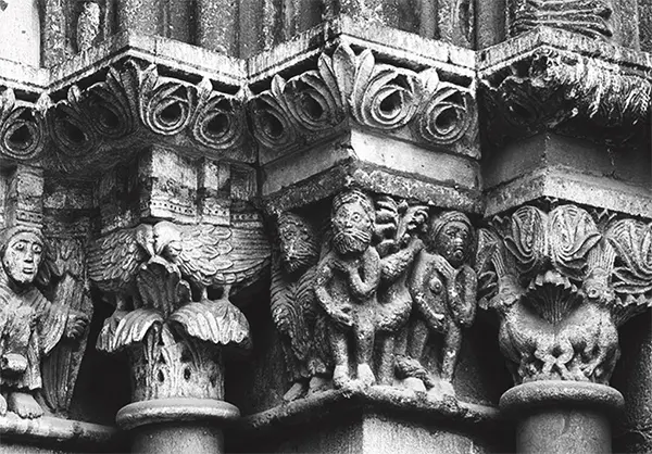 Capitells, Basílica de Santa Maria del Pi (Wikimedia Commons 2022 Barcelona)