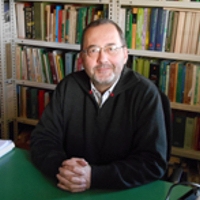 Joan Vallès, catedràtic de Botànica i Premi Crítica Serra d’Or de Recerca: «La gent se sent orgullos