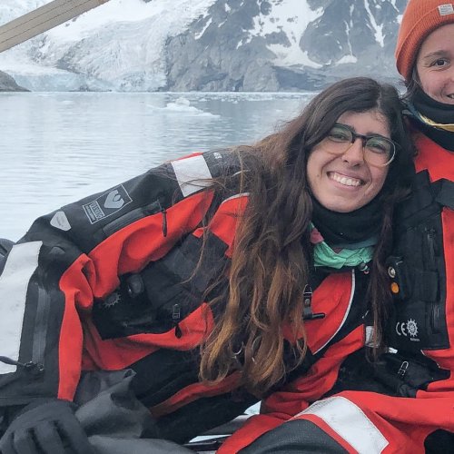 Prófumo Escribano , Andrea